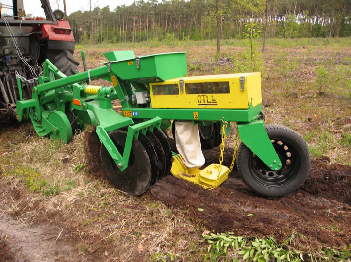 Forest Technology Centre forestry machinery  harvesting machine to soil preparation Poland